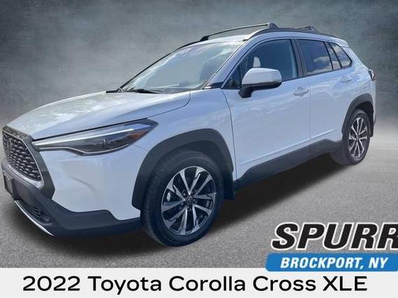 TOYOTA COROLLA CROSS 2022 7MUDAABG6NV009679 image